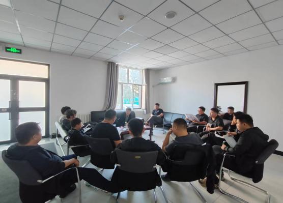 奎屯锦业工程管理服务有限公司 召开项目进度汇报工作协调会